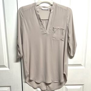 Lush Taupe V-Neck Roll-Sleeve Tunic Top Size S